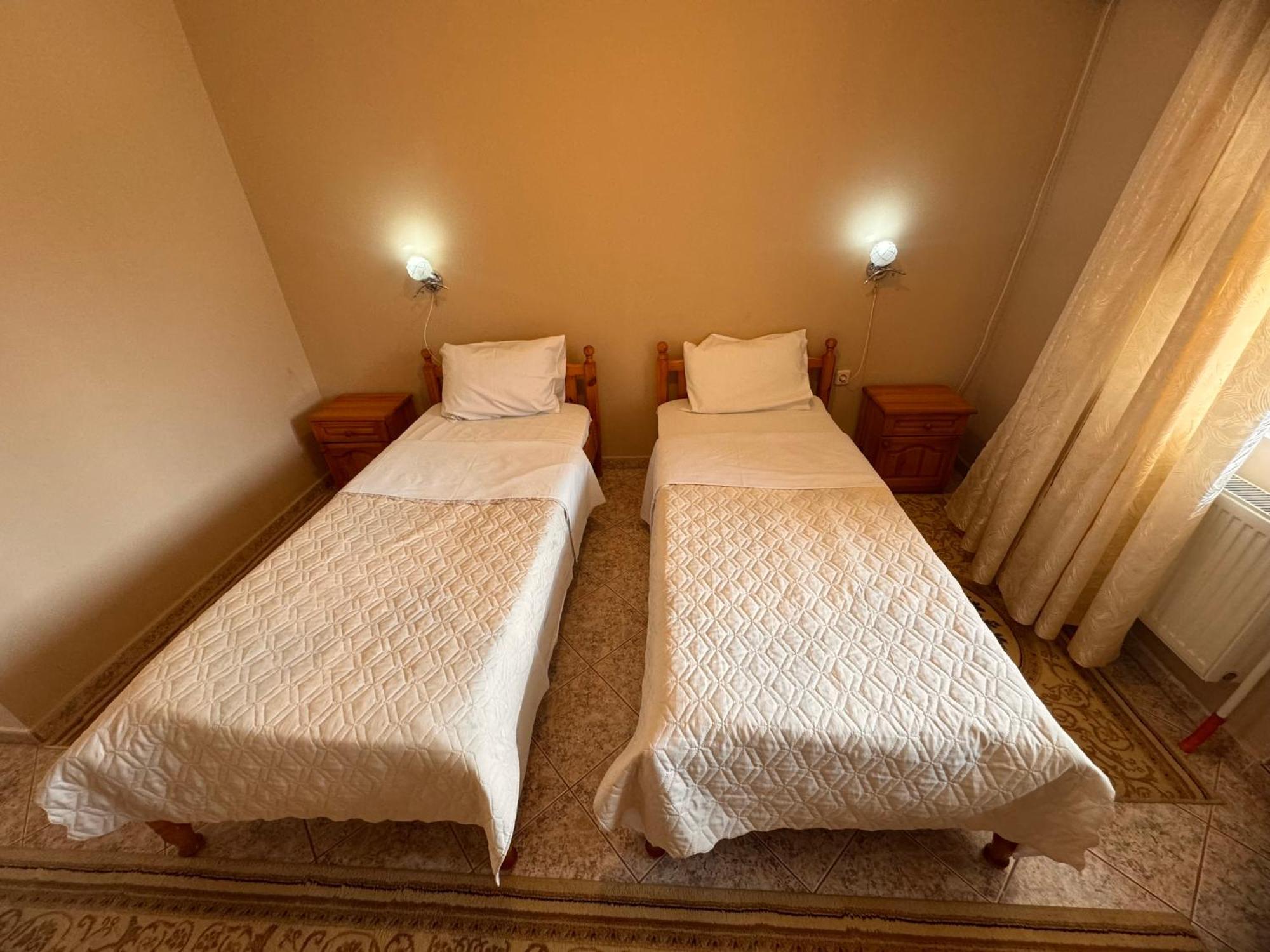 Motel International Berkovitsa Luaran gambar